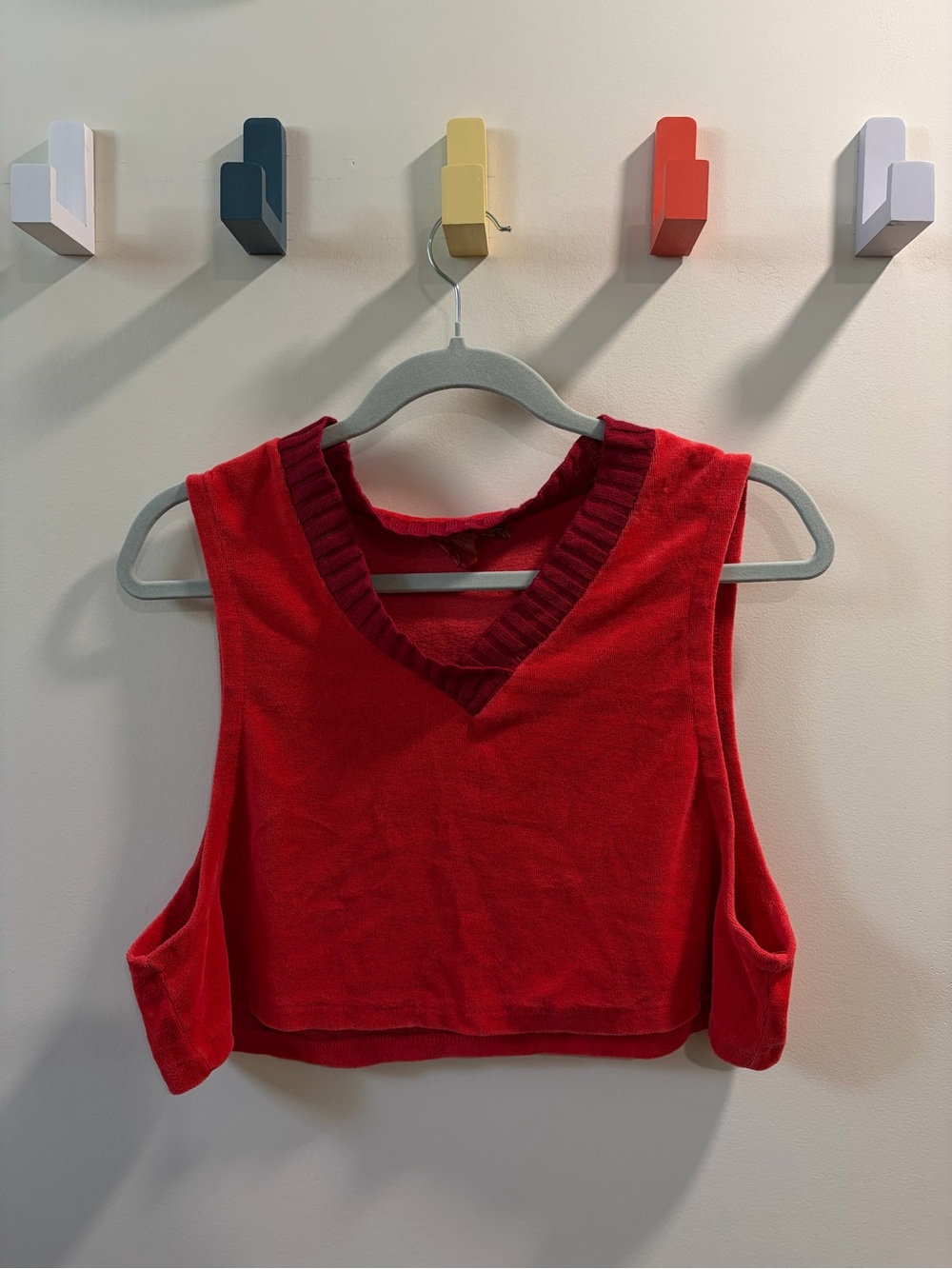 Urban Outfitters Cropped Red V-Neck Tank Top
